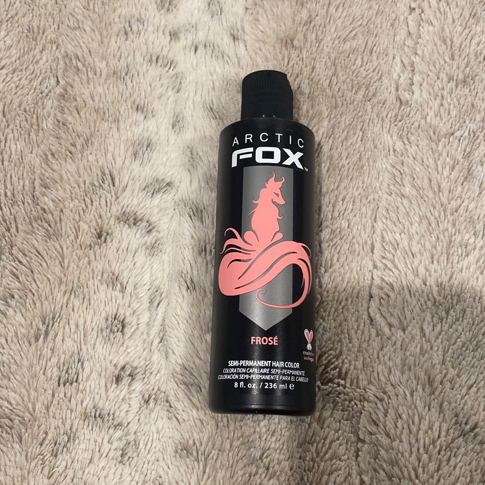 Arctic fox frose